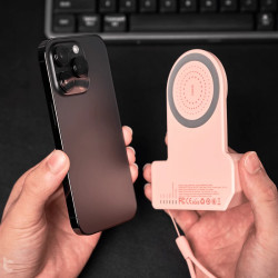 WIWU Power Bank Inalambrico Funcion Soporte Camara Rosa